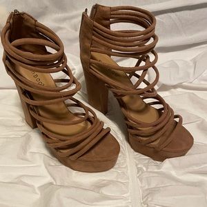 Bamboo funky heels